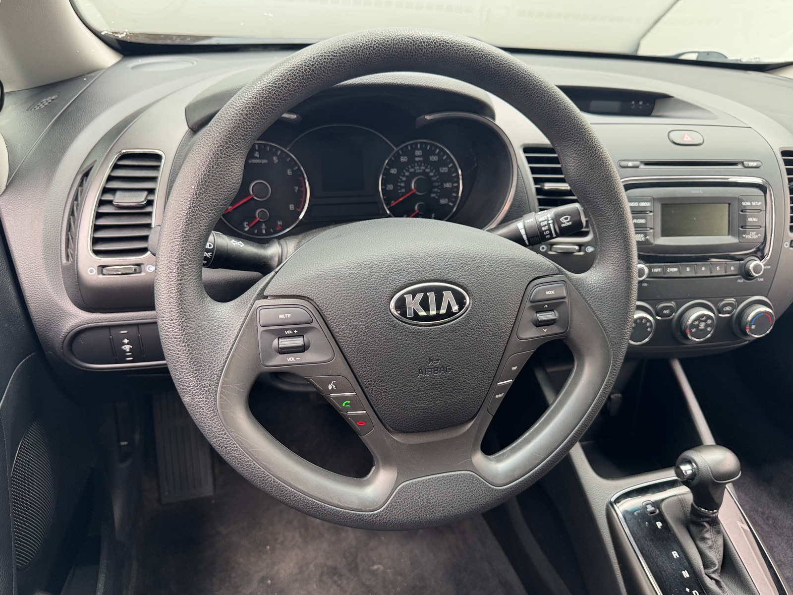 Thumbnail: 2017 Kia Forte - 5