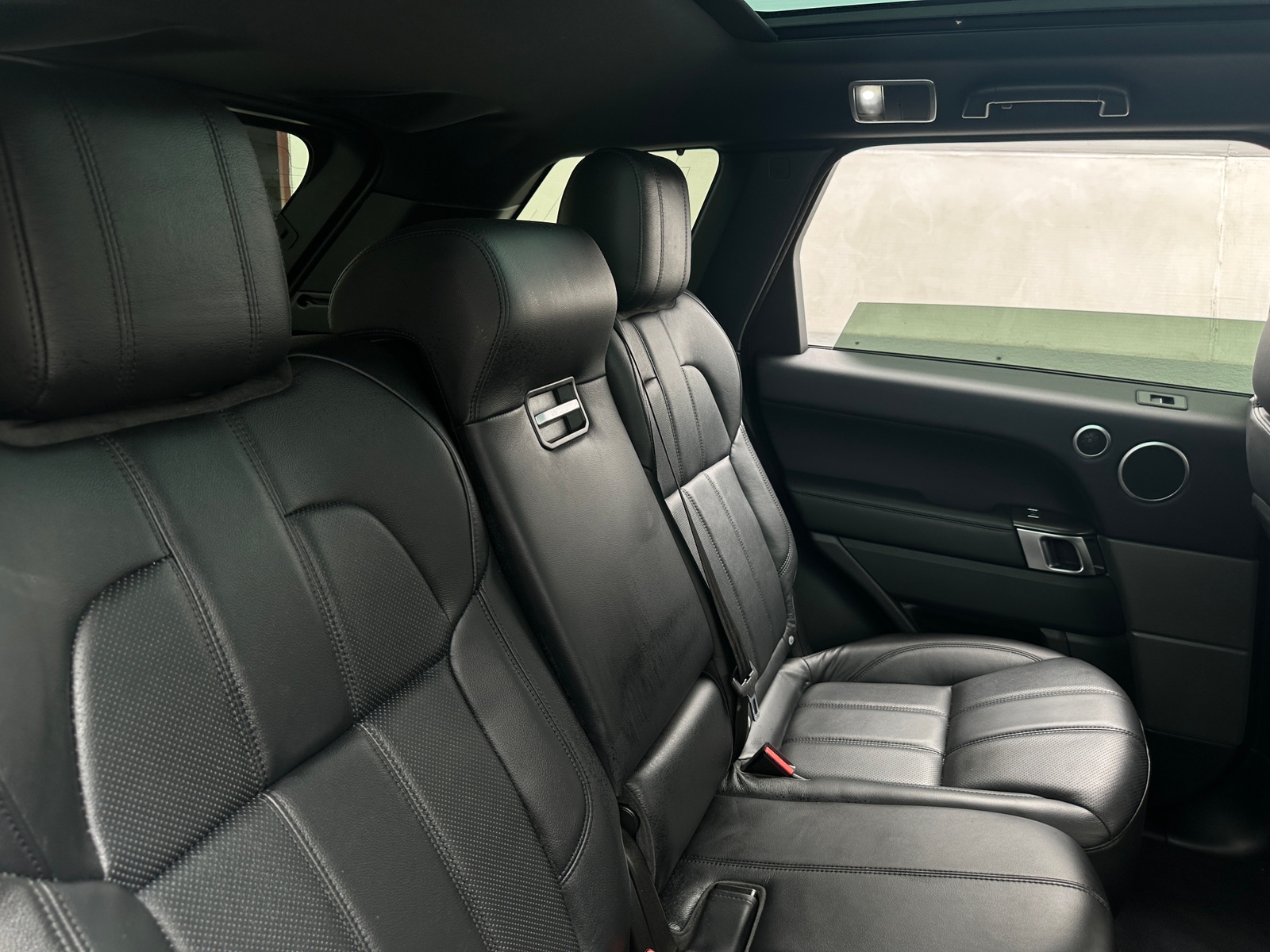 Thumbnail: 2016 Land Rover Range Rover Sport - 5