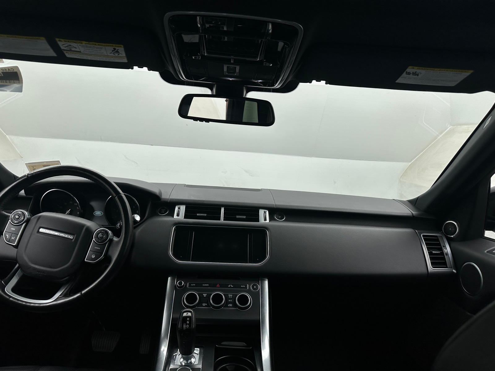 Thumbnail: 2016 Land Rover Range Rover Sport - 2