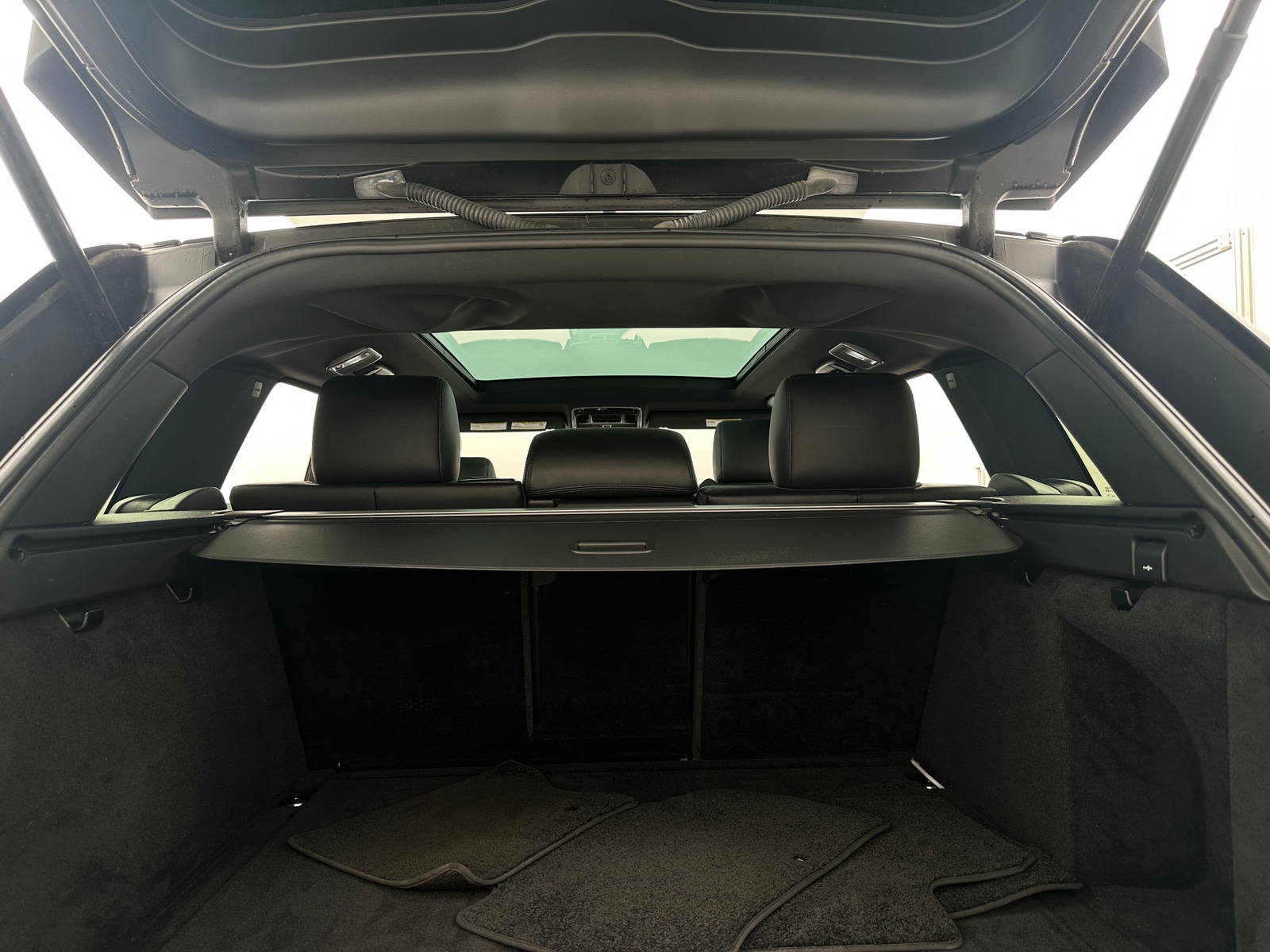 Thumbnail: 2016 Land Rover Range Rover Sport - 6