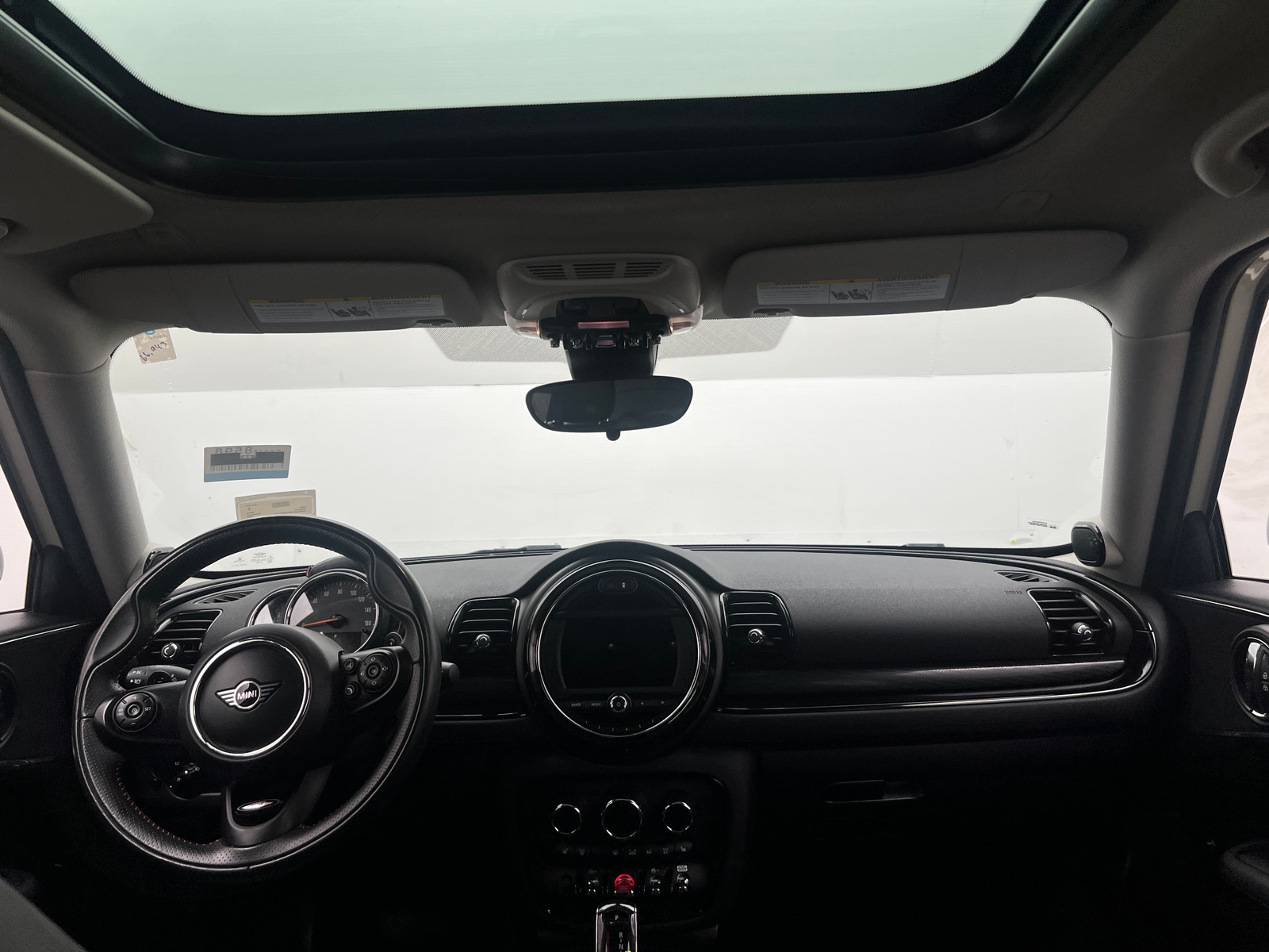 Thumbnail: 2020 MINI Cooper Clubman - 2