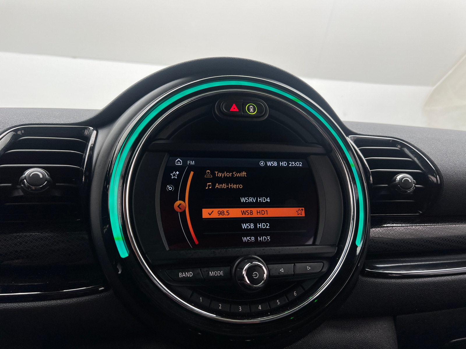 Thumbnail: 2020 MINI Cooper Clubman - 3
