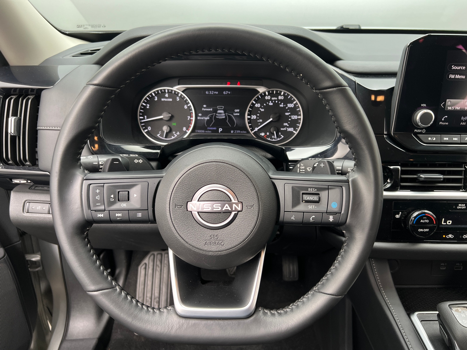 Thumbnail: 2025 Nissan Pathfinder - 5