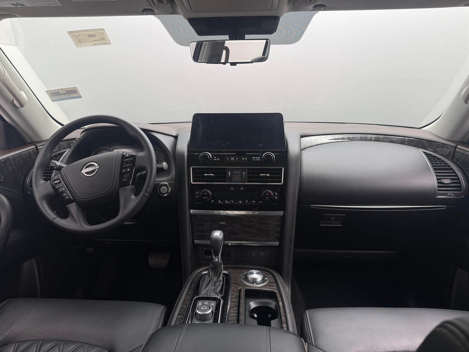 Thumbnail: 2023 Nissan Armada - 2