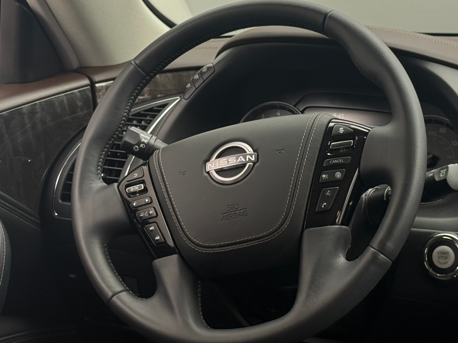 Thumbnail: 2023 Nissan Armada - 4