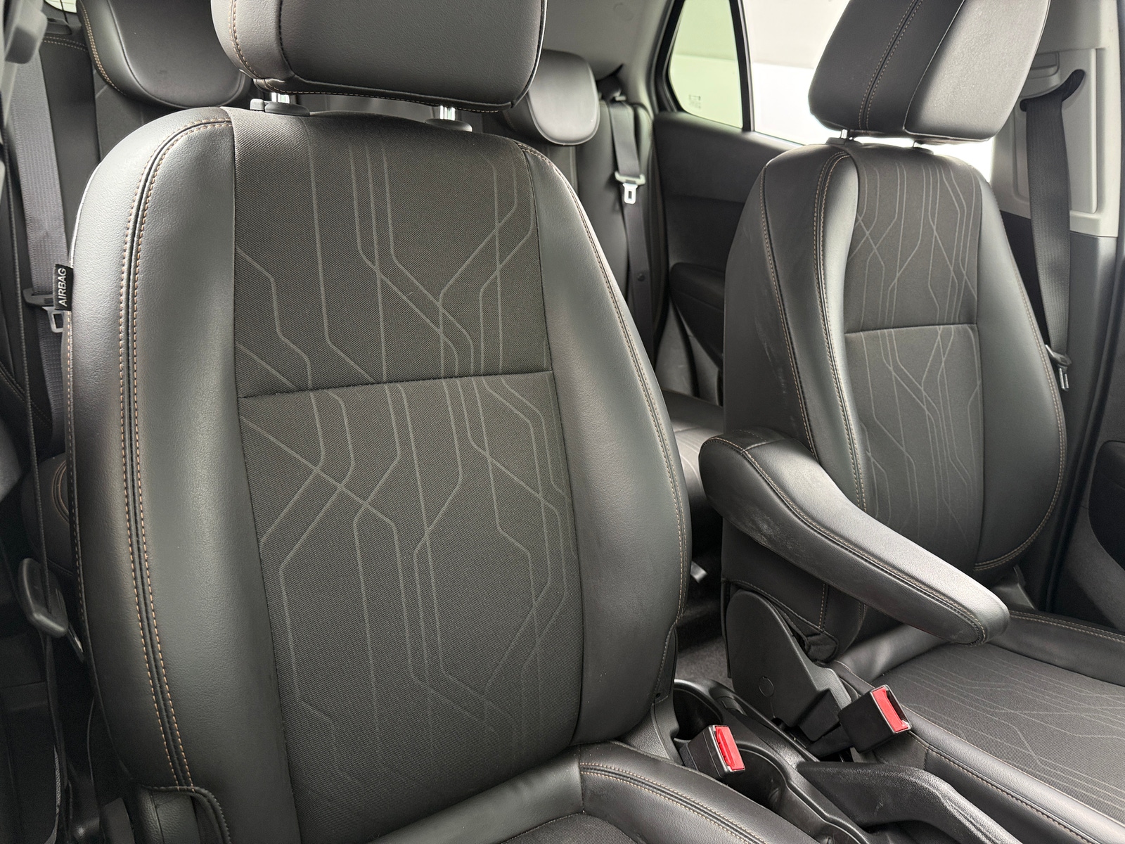 Thumbnail: 2018 Chevrolet Trax - 2
