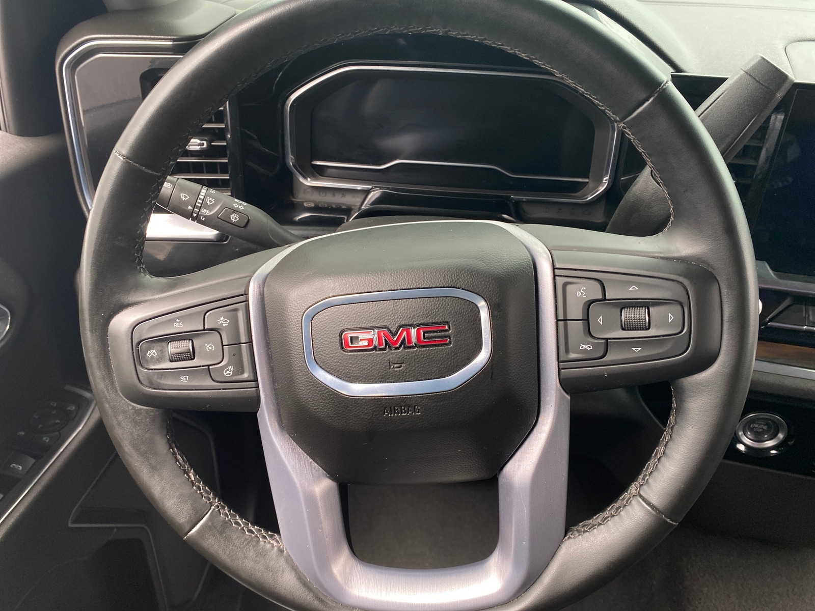 Thumbnail: 2024 GMC Sierra 1500 - 4