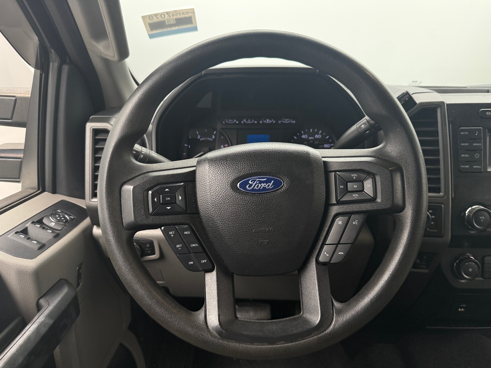 Thumbnail: 2019 Ford Econoline - 5