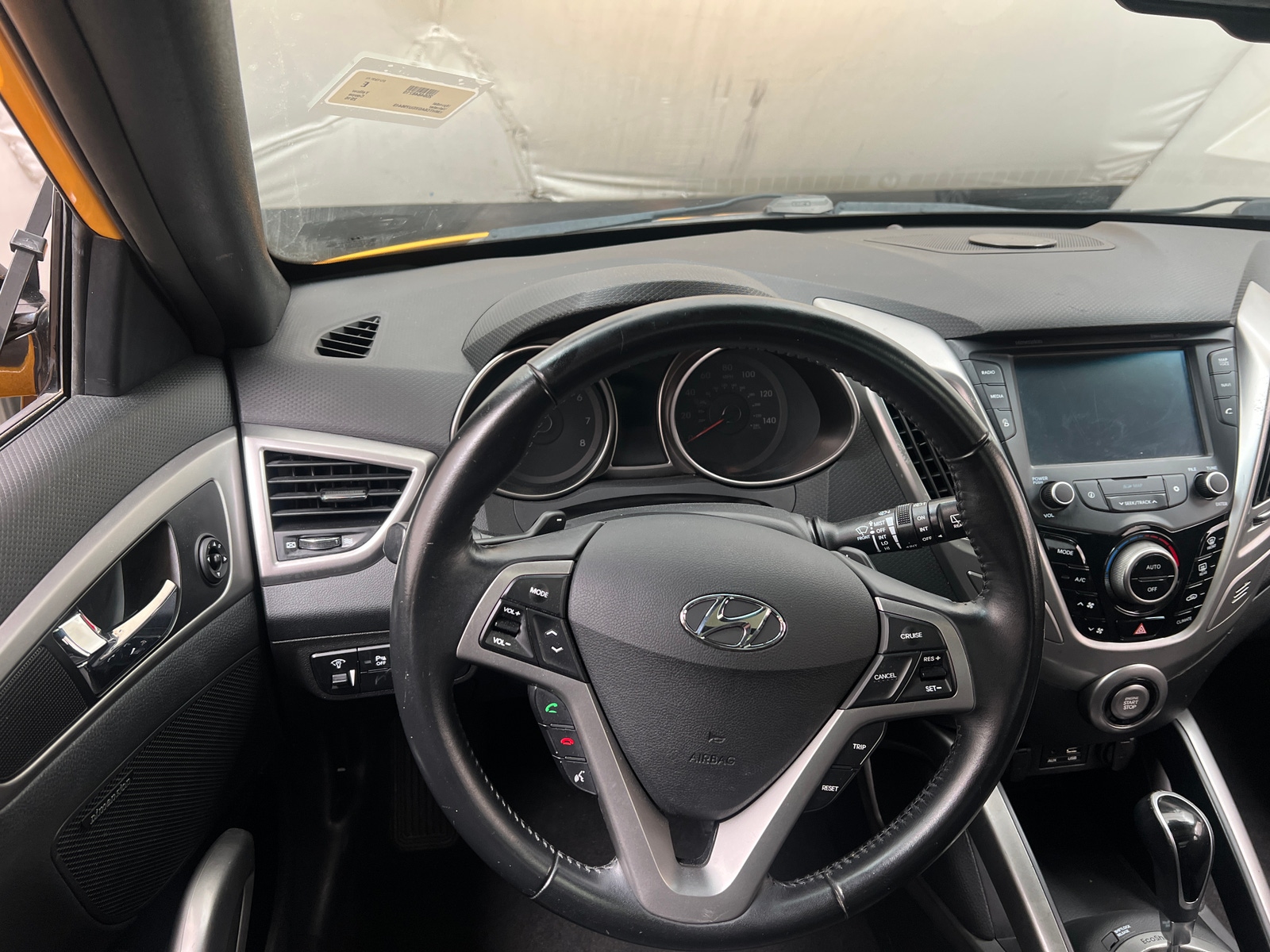 Thumbnail: 2016 Hyundai Veloster - 5
