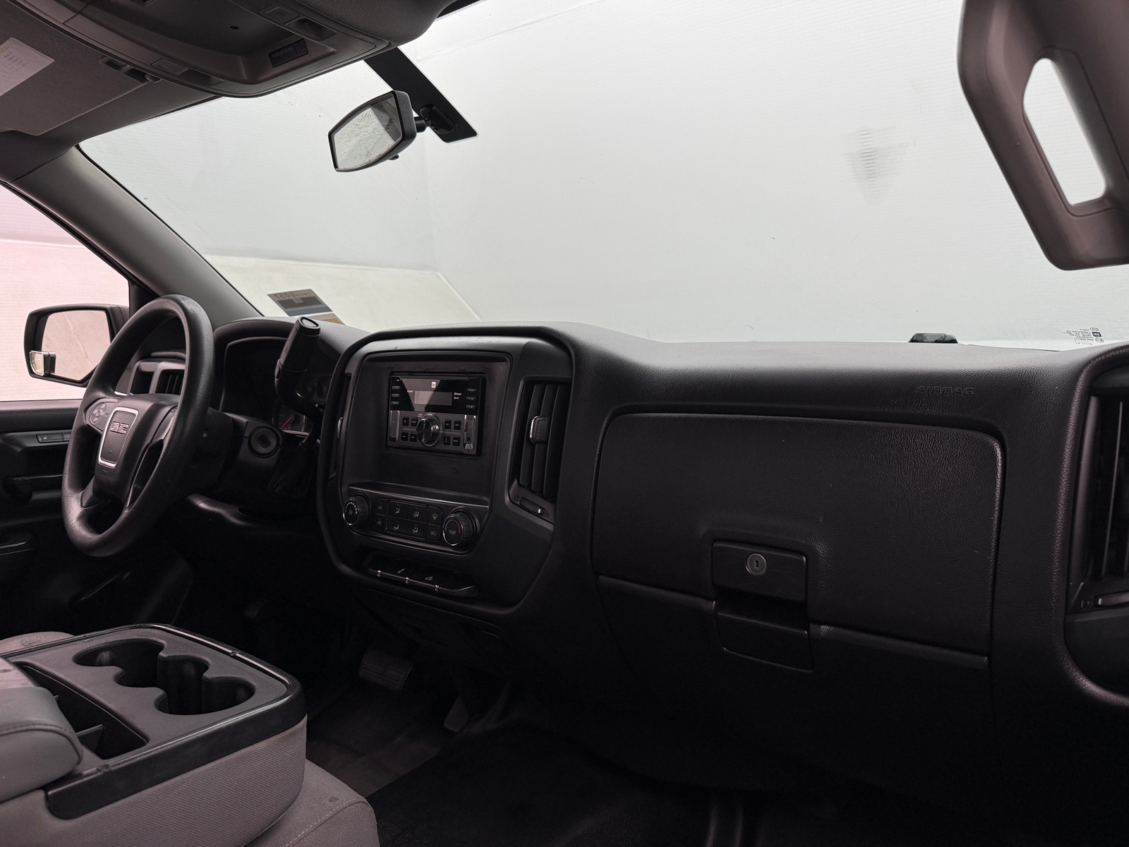 Thumbnail: 2015 GMC Sierra 1500 - 3