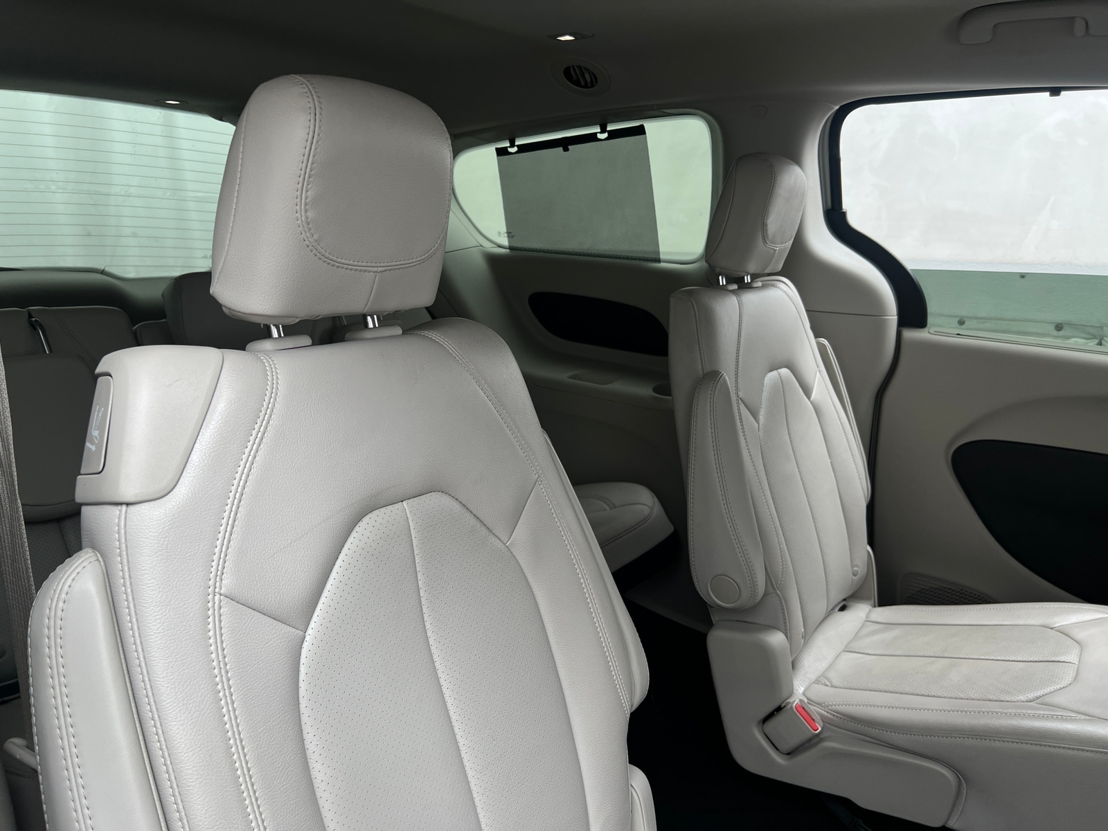 Thumbnail: 2021 Chrysler Pacifica - 5