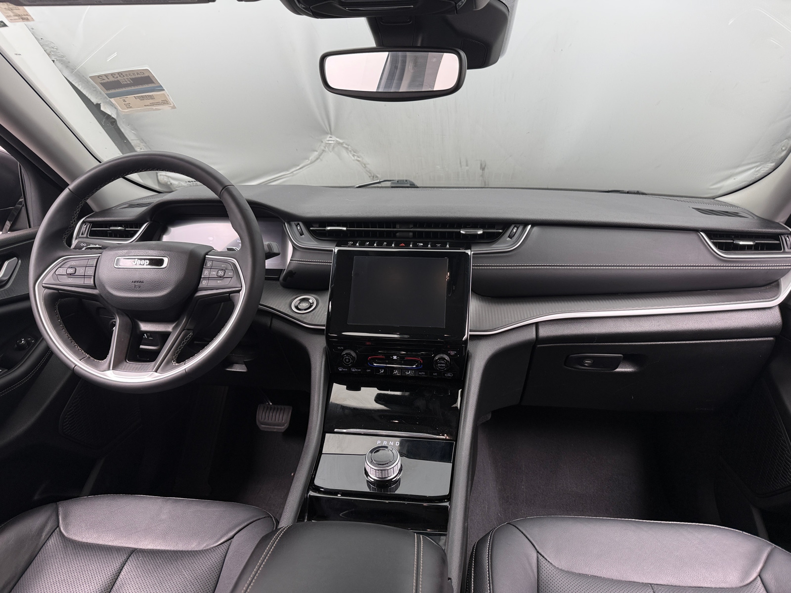 Thumbnail: 2023 Jeep Grand Cherokee - 3