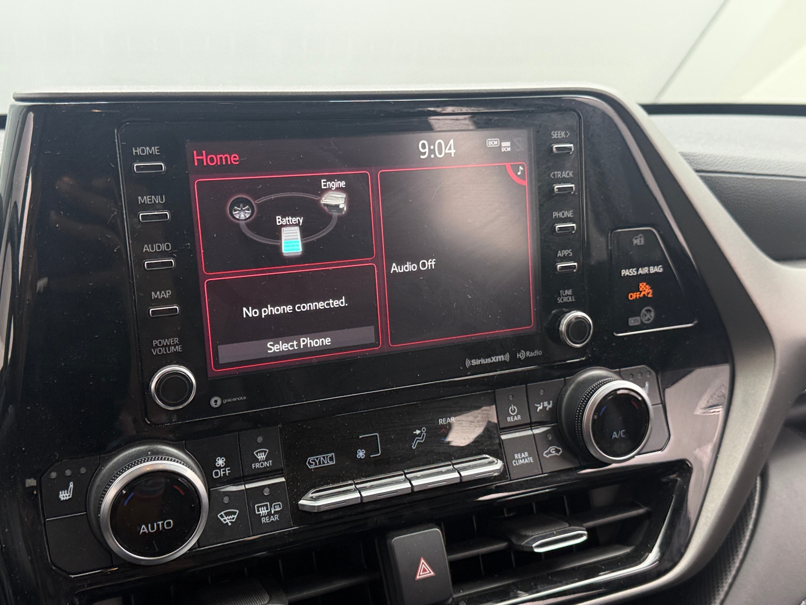 Thumbnail: 2020 Toyota Highlander - 3