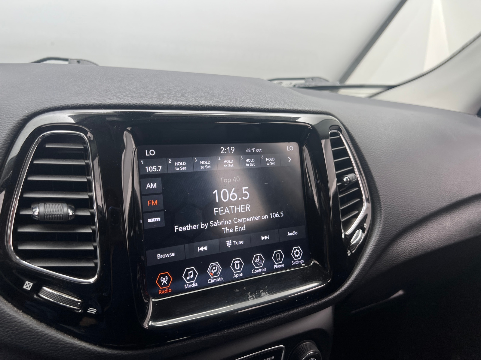 Thumbnail: 2020 Jeep Compass - 3