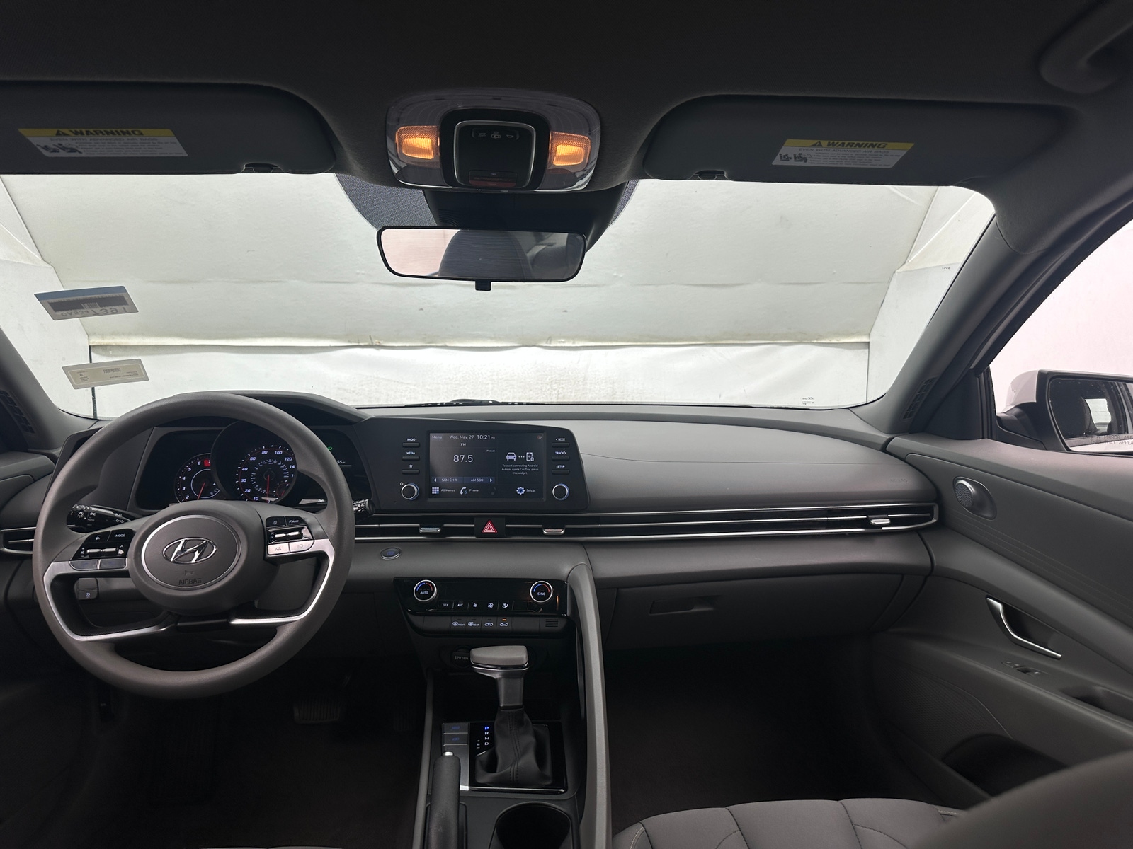 Thumbnail: 2023 Hyundai Elantra - 3