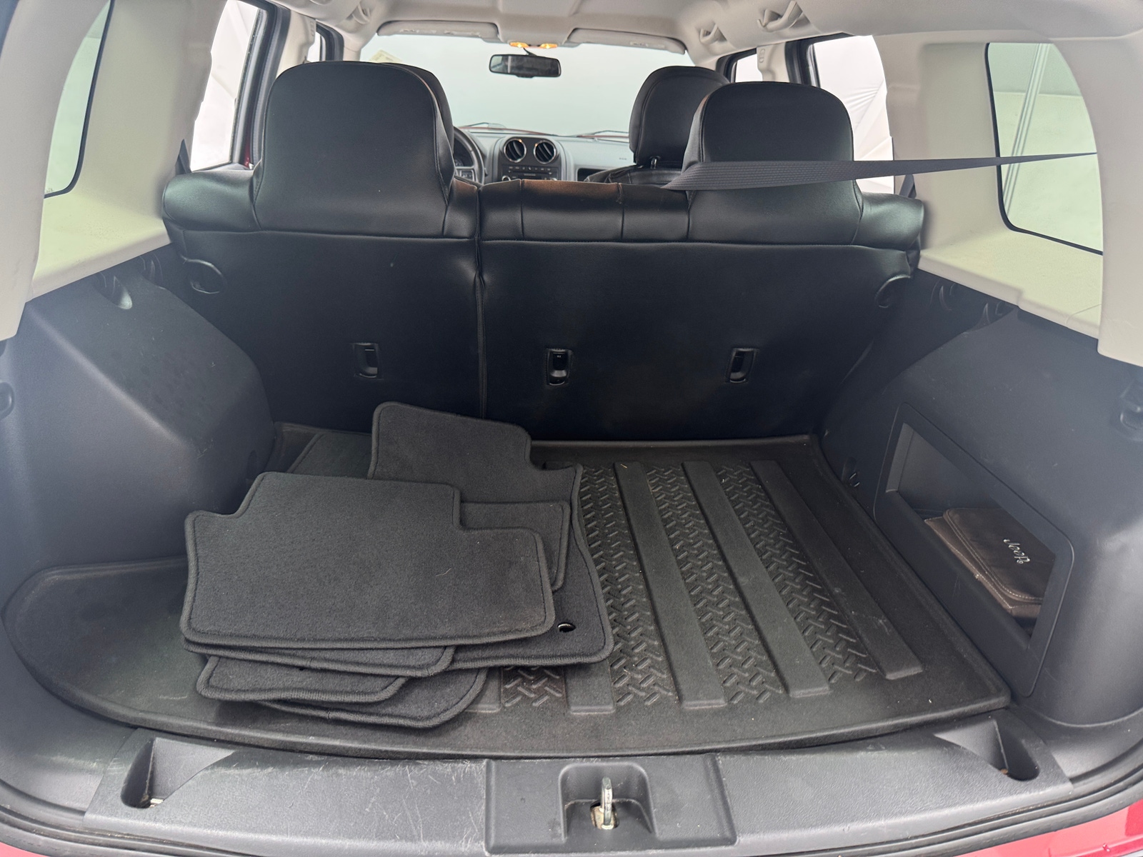 Thumbnail: 2017 Jeep Patriot - 7