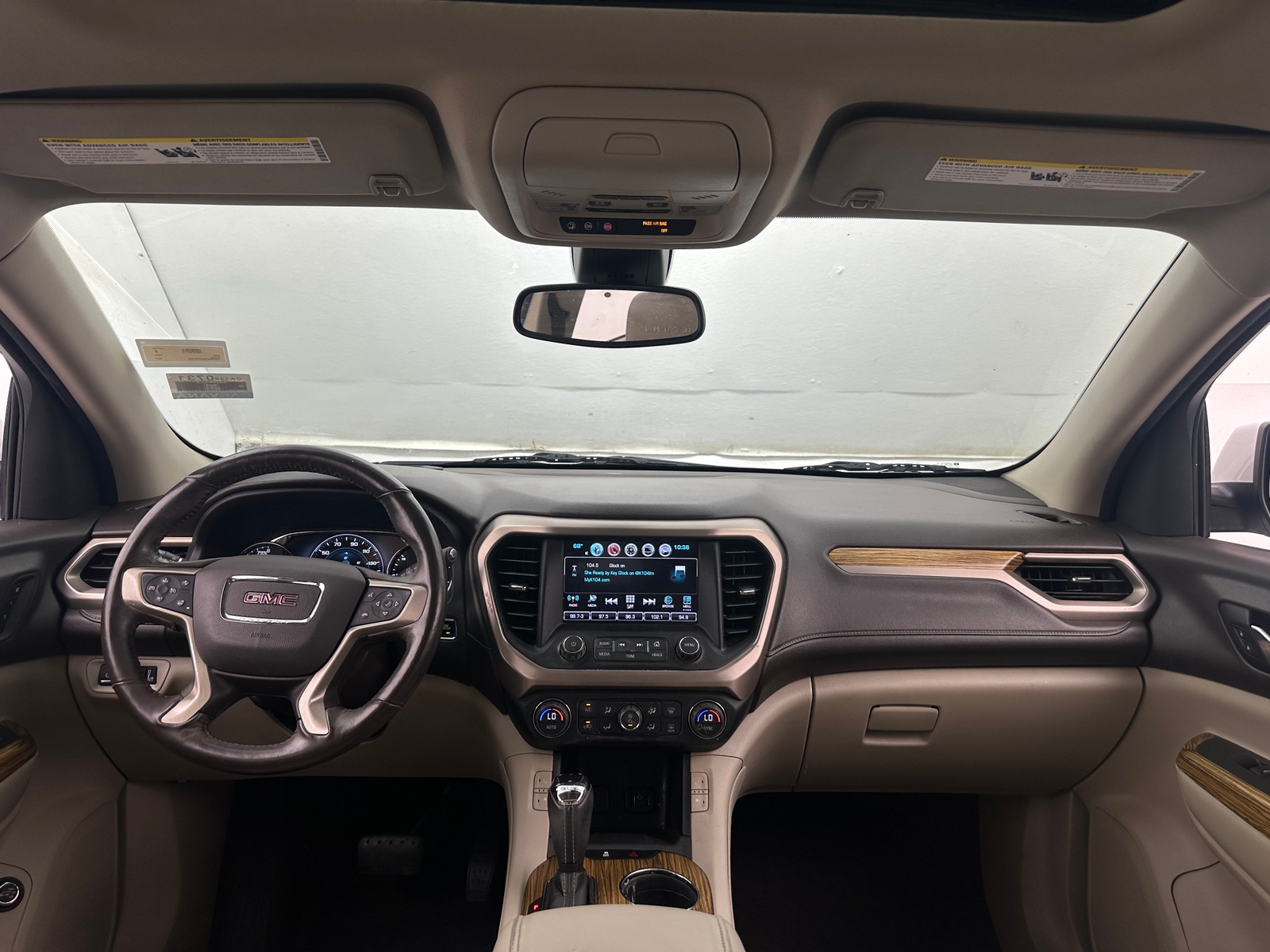 Thumbnail: 2017 GMC Acadia - 2