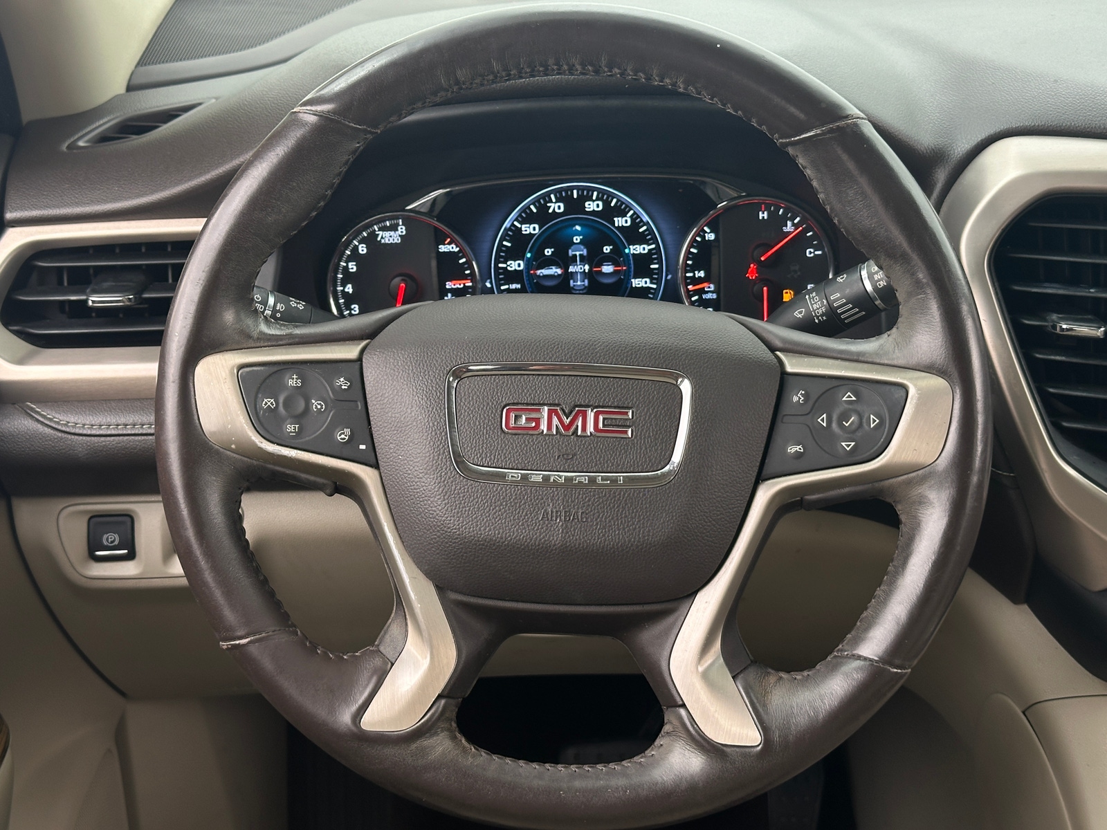Thumbnail: 2017 GMC Acadia - 4