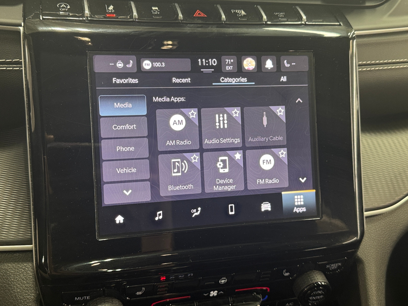 Thumbnail: 2023 Jeep Grand Cherokee L - 4