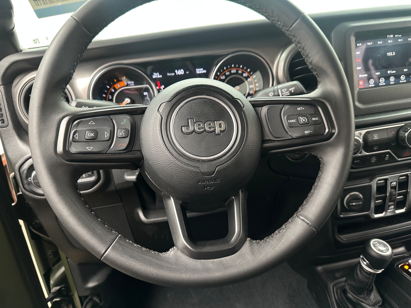 Thumbnail: 2023 Jeep Gladiator - 5