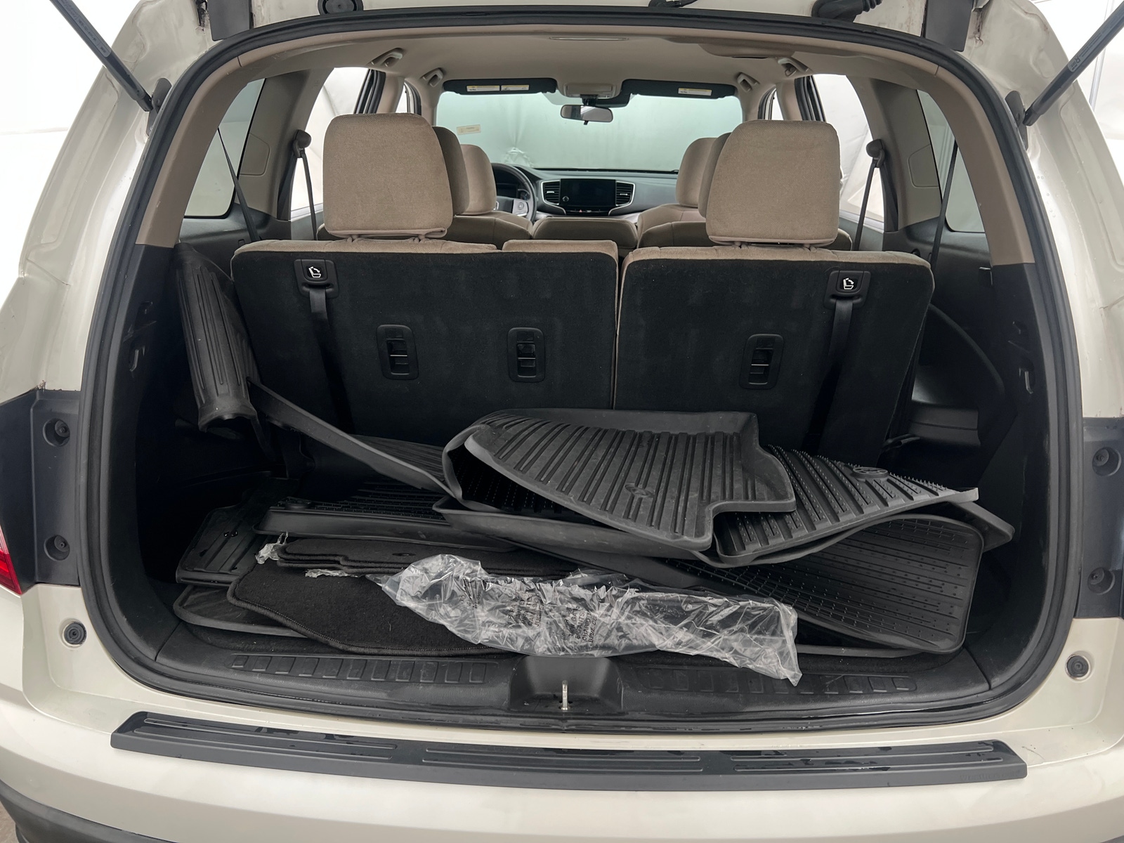 Thumbnail: 2019 Honda Pilot - 7