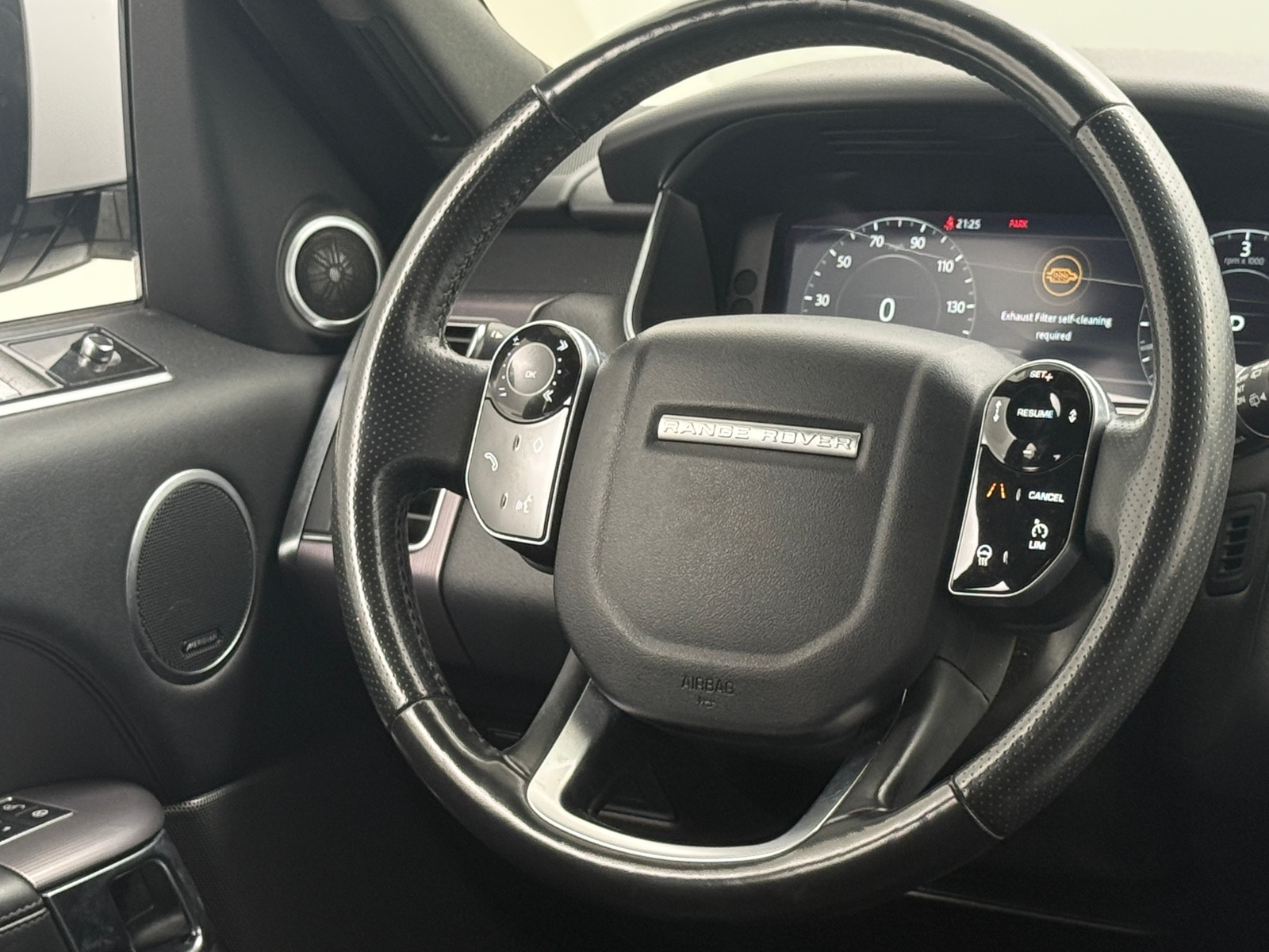 Thumbnail: 2018 Land Rover Range Rover Sport - 4