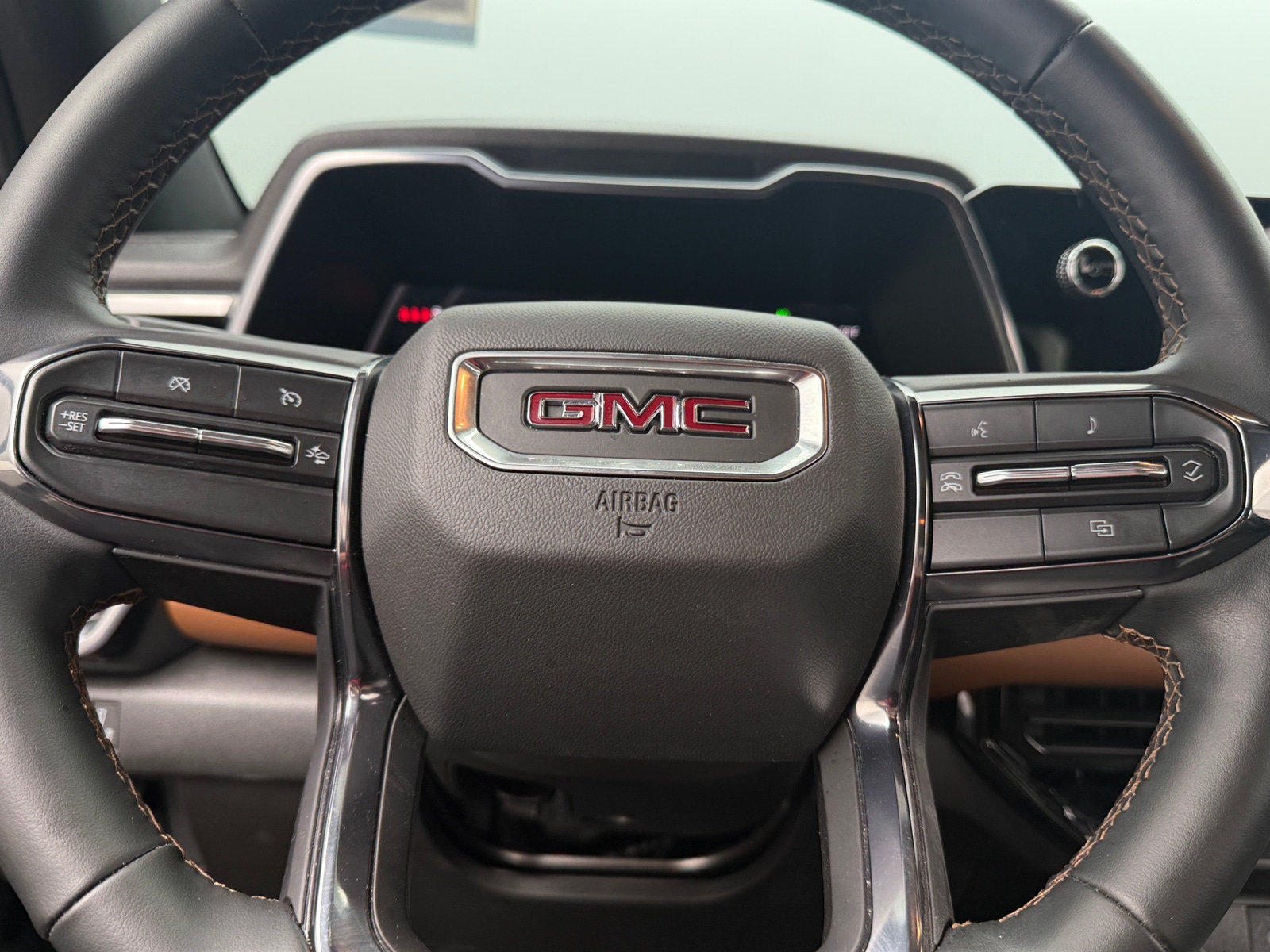 Thumbnail: 2024 GMC Canyon - 5