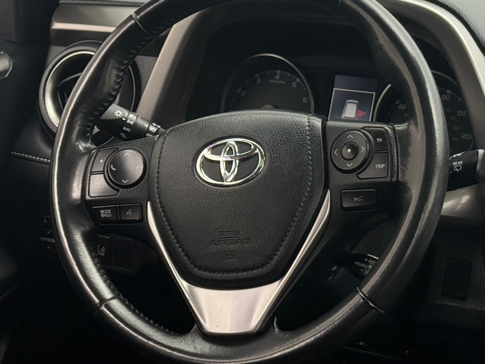 Thumbnail: 2018 Toyota RAV4 - 5
