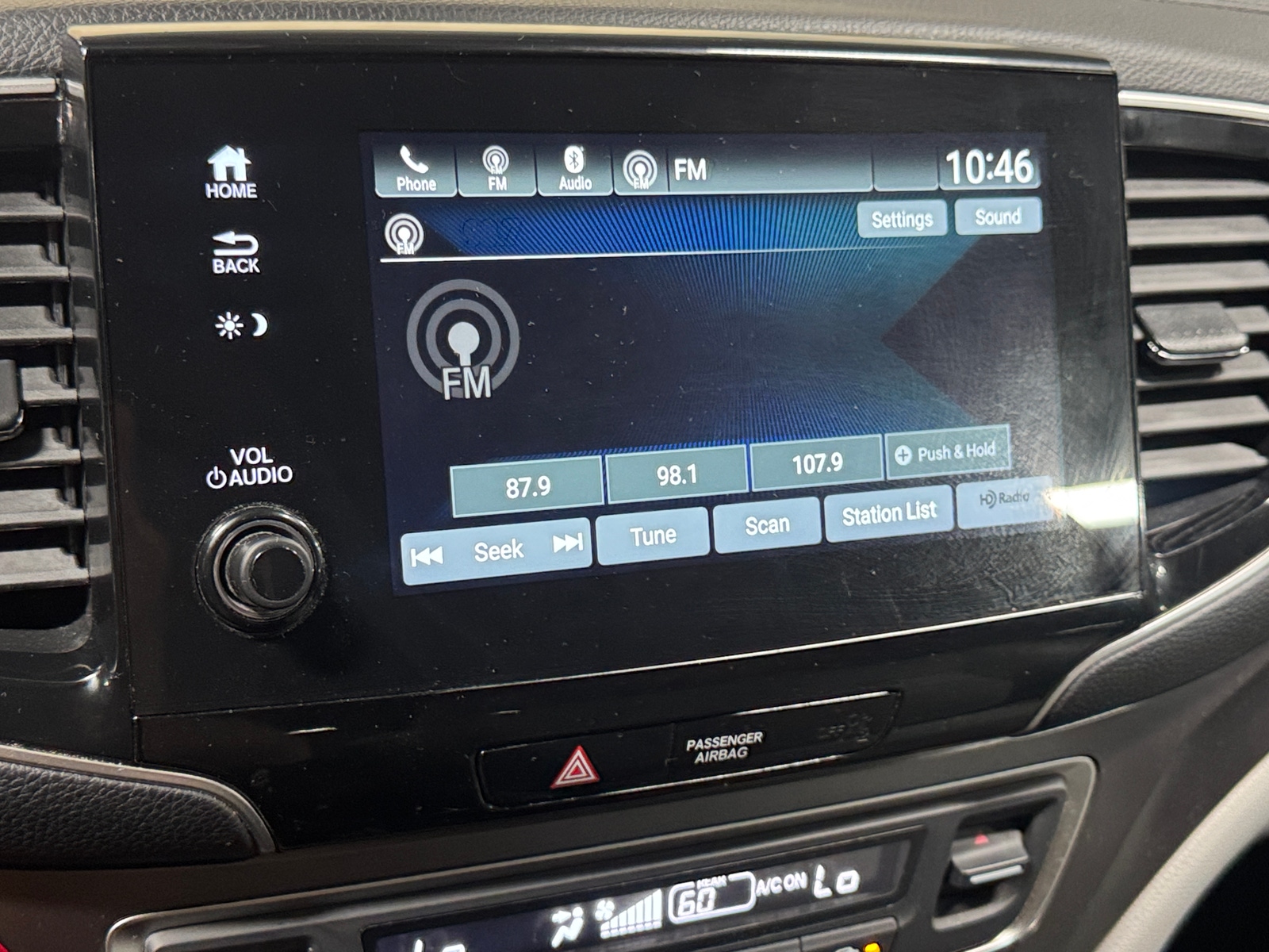 Thumbnail: 2019 Honda Pilot - 3