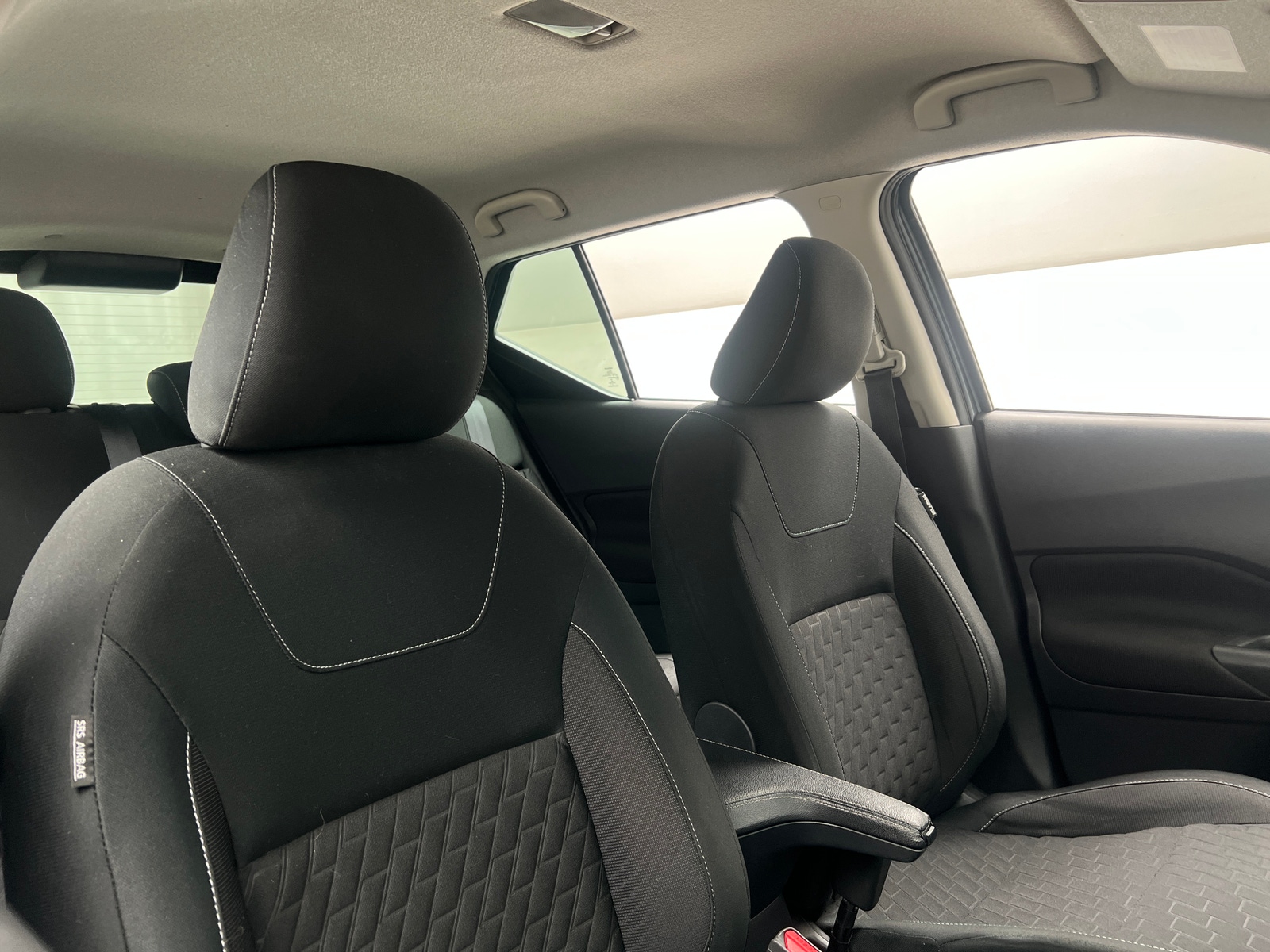 Thumbnail: 2021 Nissan Kicks - 2