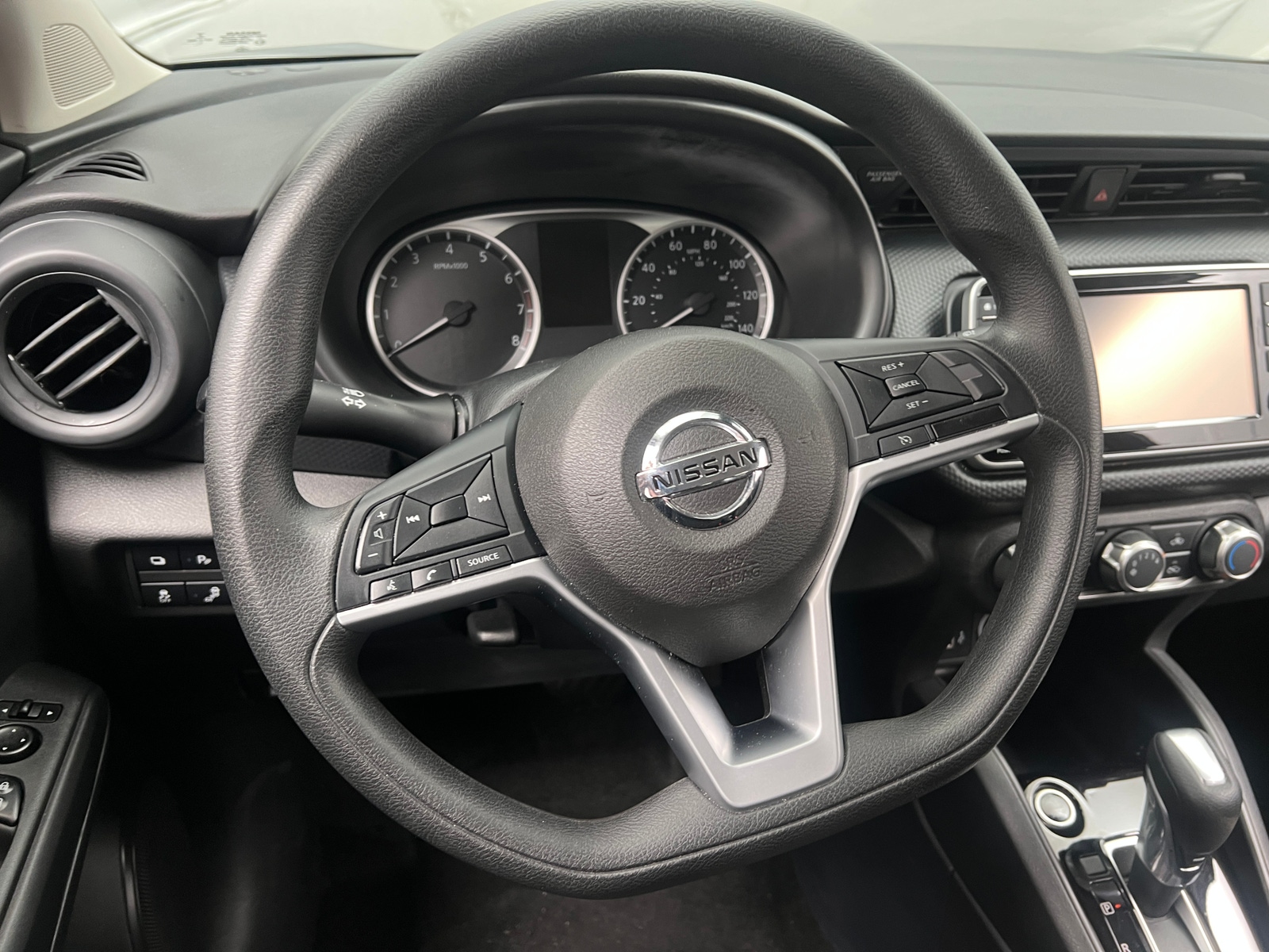 Thumbnail: 2021 Nissan Kicks - 5