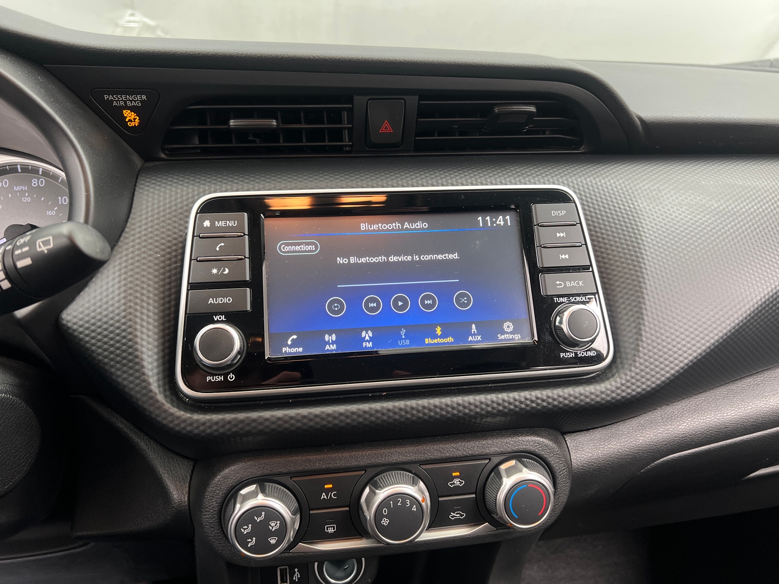 Thumbnail: 2021 Nissan Kicks - 4