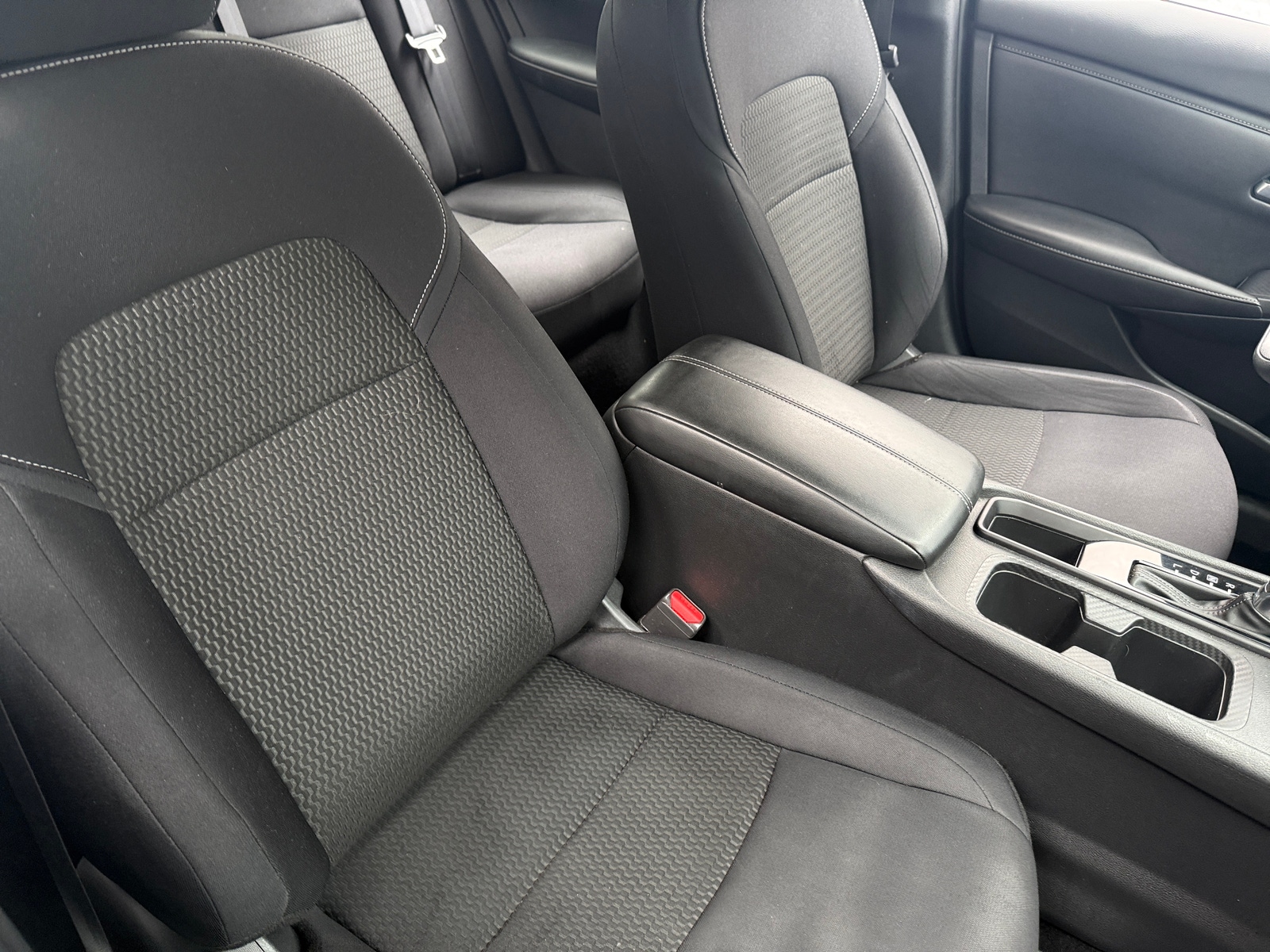 Thumbnail: 2021 Nissan Sentra - 2