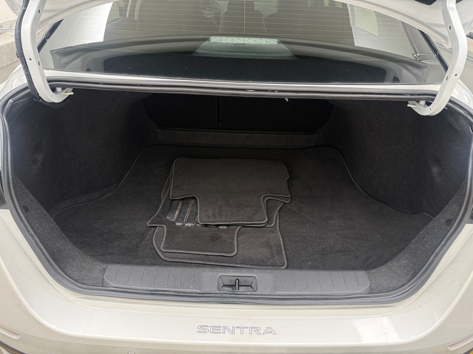 Thumbnail: 2025 Nissan Sentra - 6