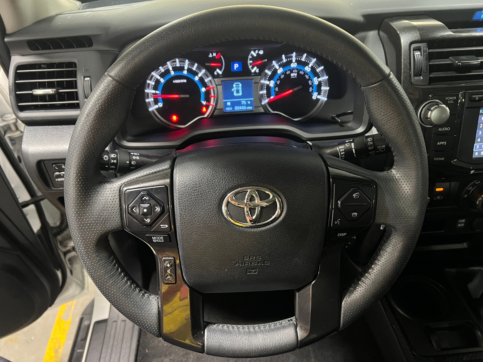 Thumbnail: 2019 Toyota 4Runner - 4