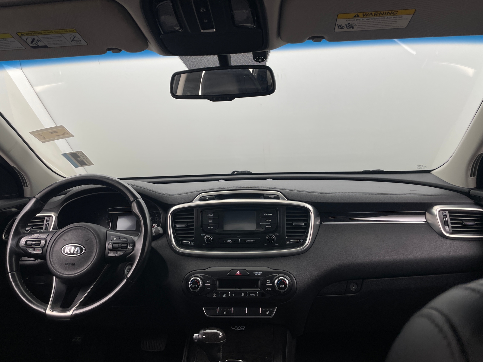 Thumbnail: 2016 Kia Sorento - 2