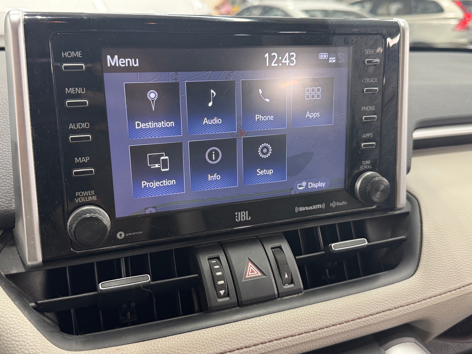 Thumbnail: 2019 Toyota RAV4 - 3
