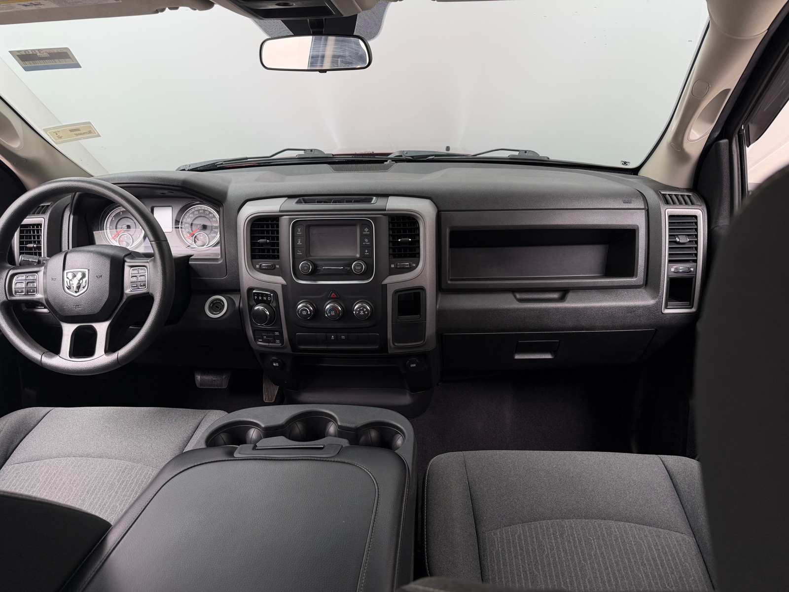 Thumbnail: 2021 RAM 1500 Classic - 3