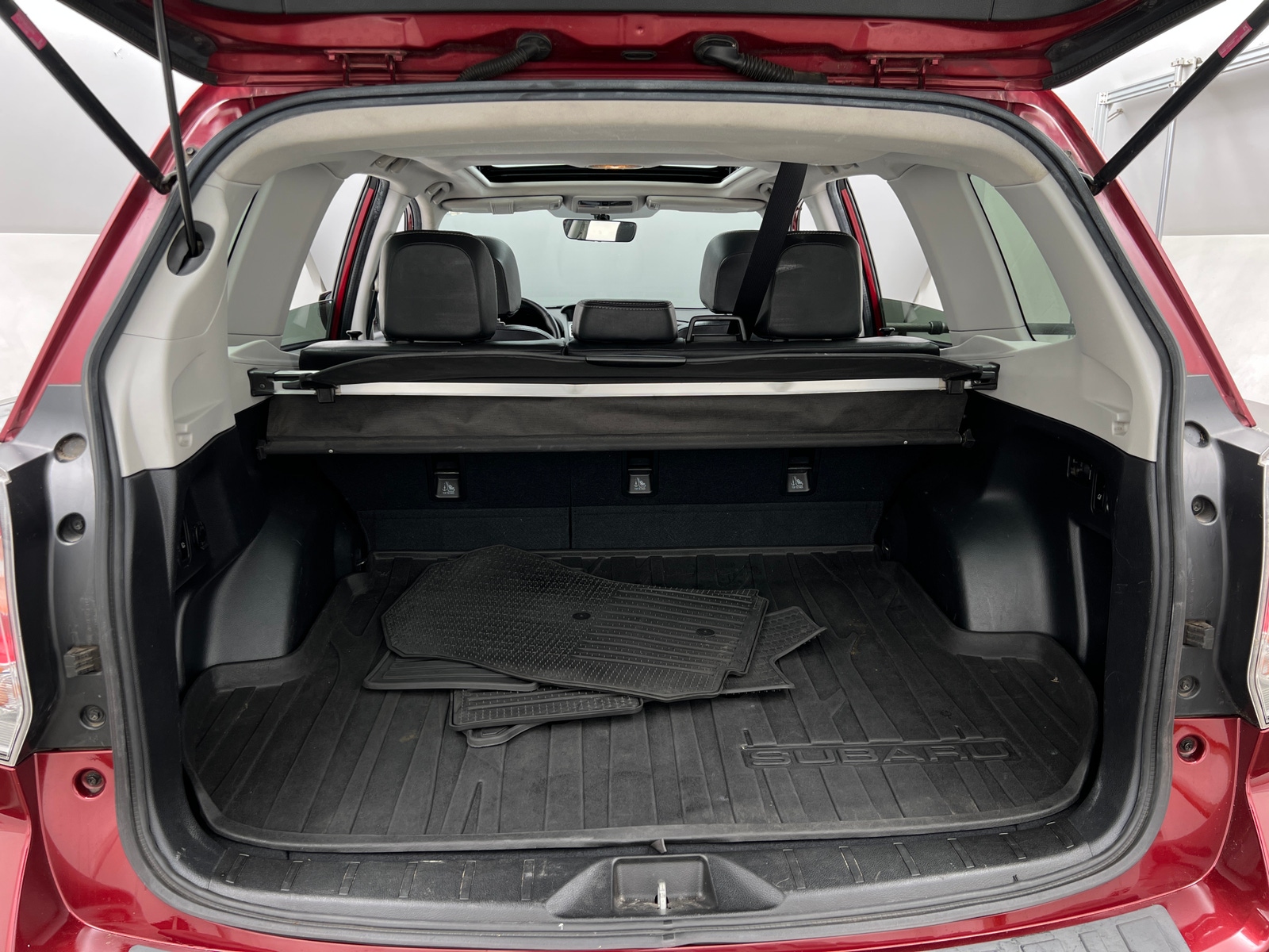 Thumbnail: 2017 Subaru Forester - 6
