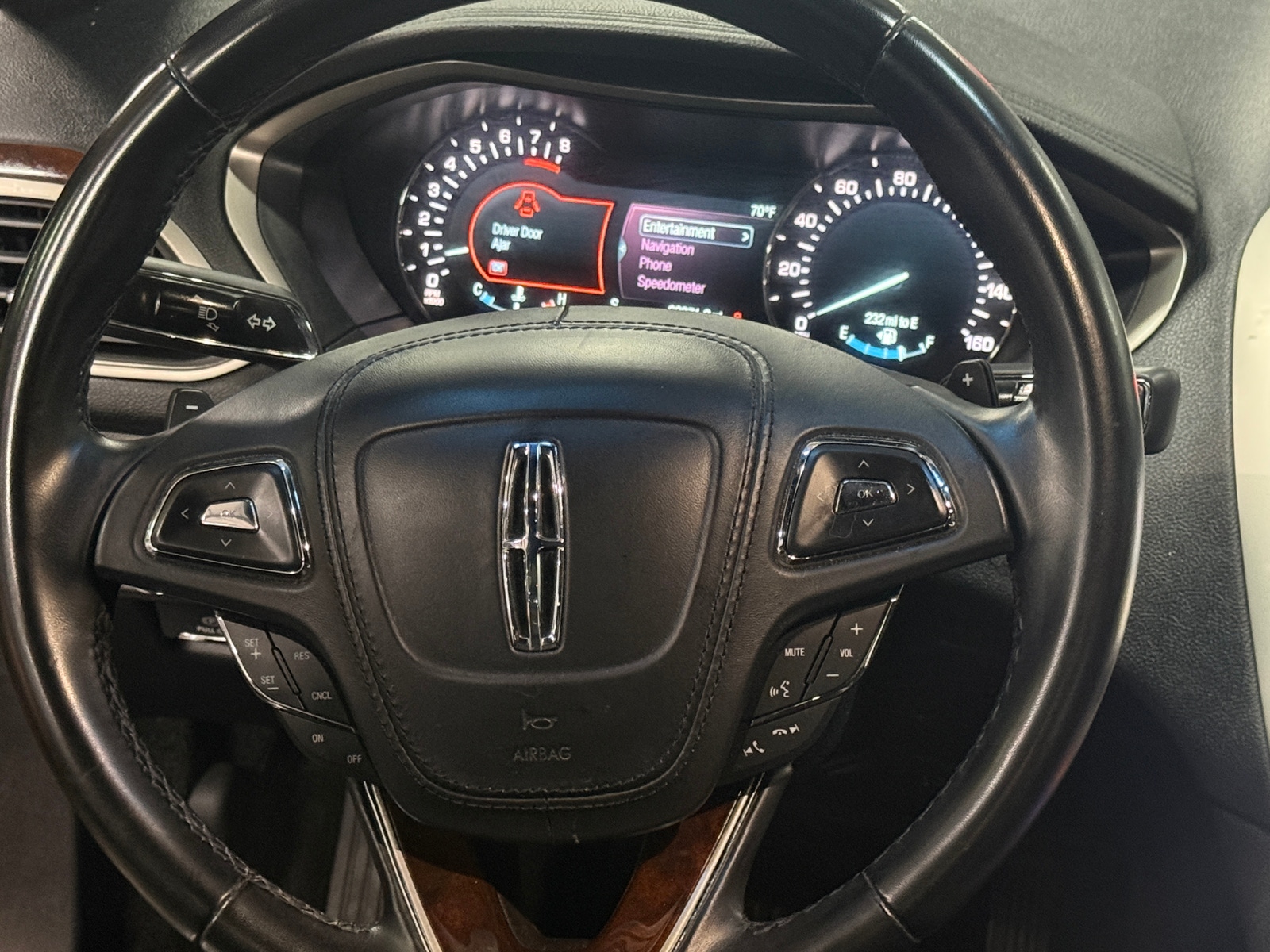 Thumbnail: 2018 Lincoln MKZ - 4