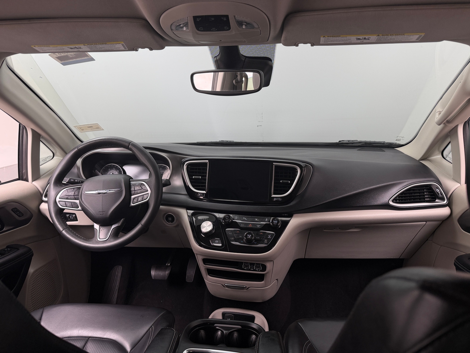 Thumbnail: 2023 Chrysler Pacifica - 2