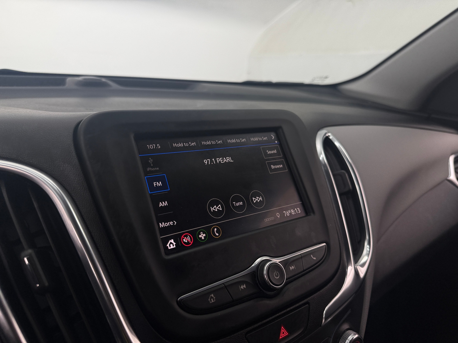 Thumbnail: 2021 Chevrolet Equinox - 4