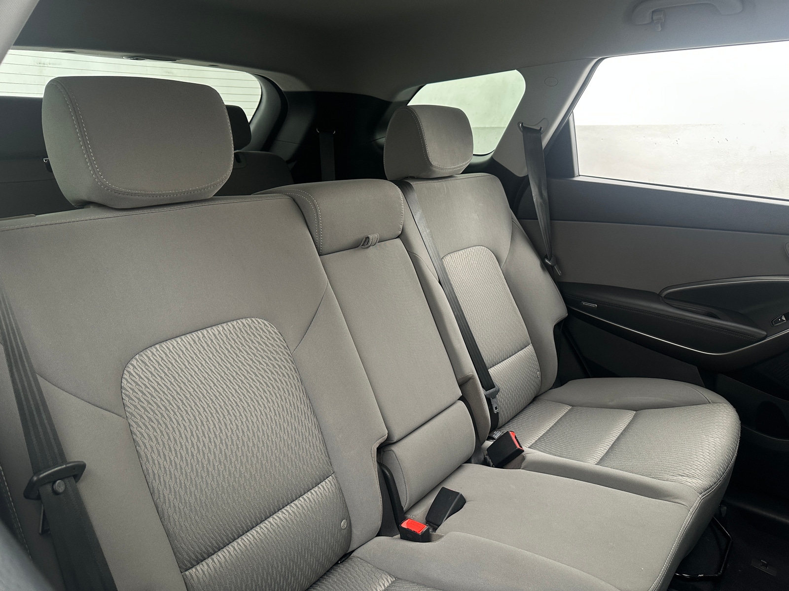 Thumbnail: 2017 Hyundai Santa Fe - 6