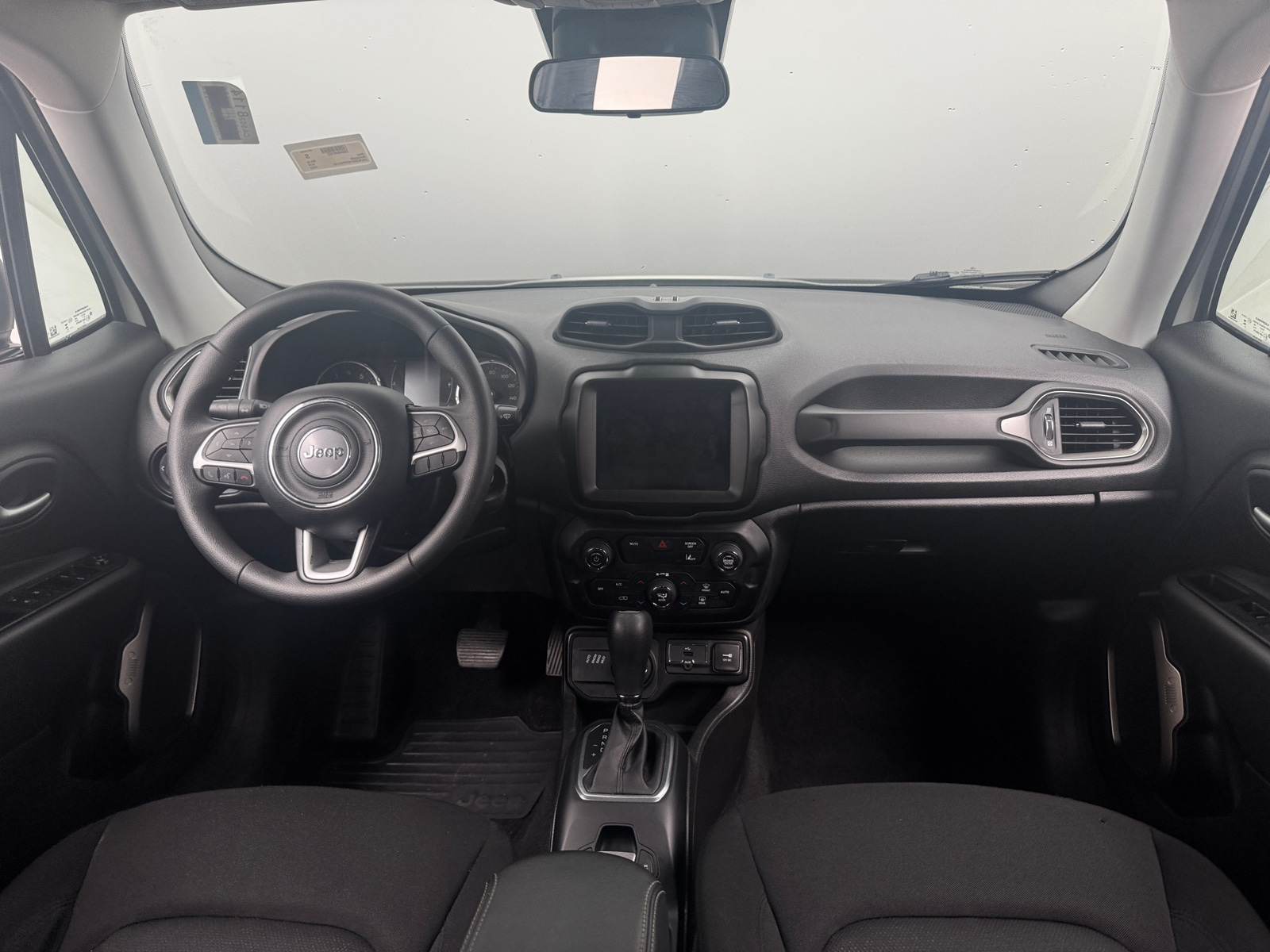 Thumbnail: 2023 Jeep Renegade - 3