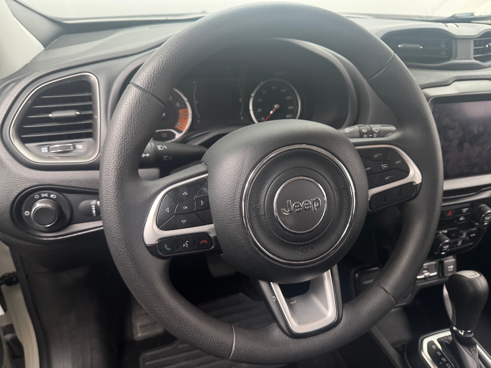 Thumbnail: 2023 Jeep Renegade - 5