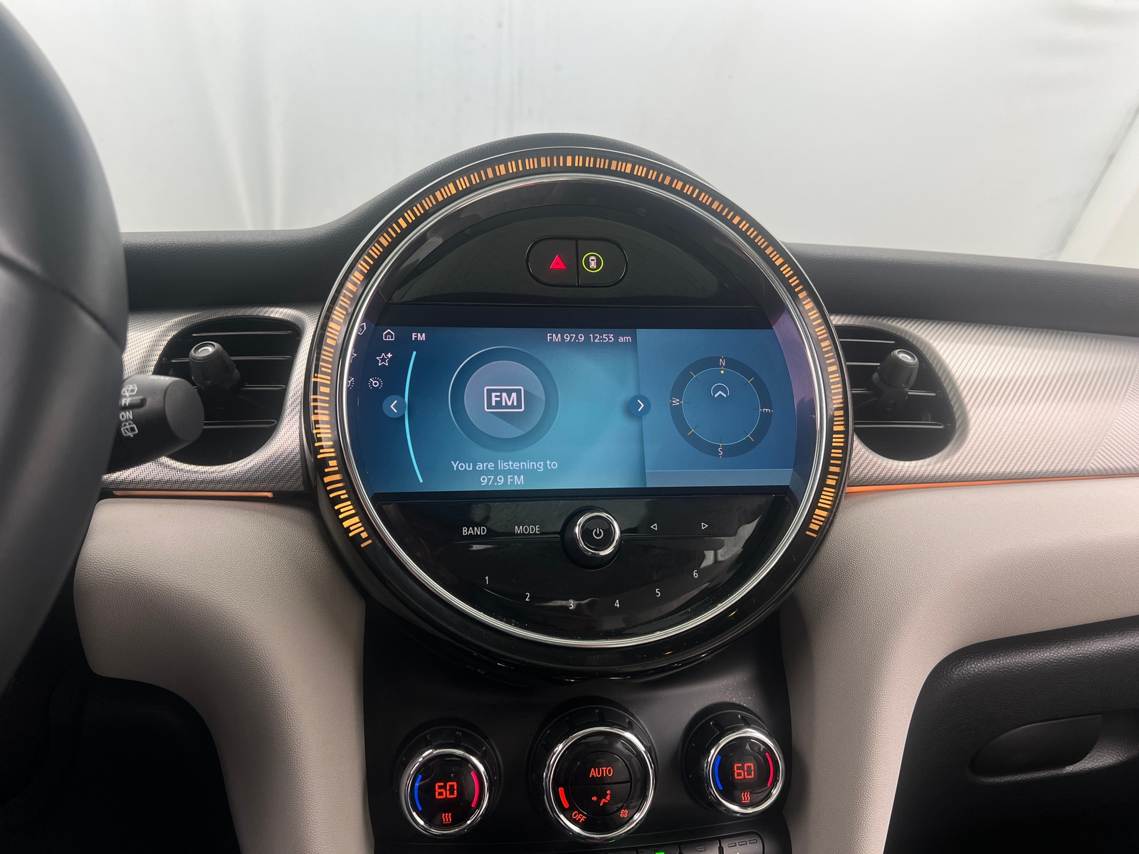 Thumbnail: 2023 MINI Cooper Hardtop - 3