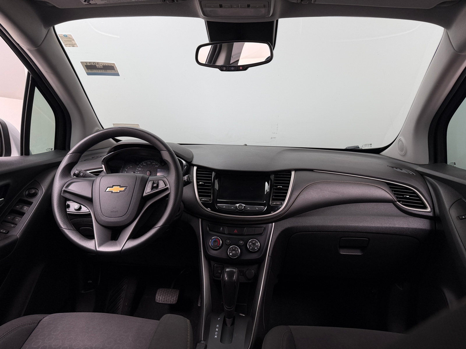 Thumbnail: 2020 Chevrolet Trax - 3