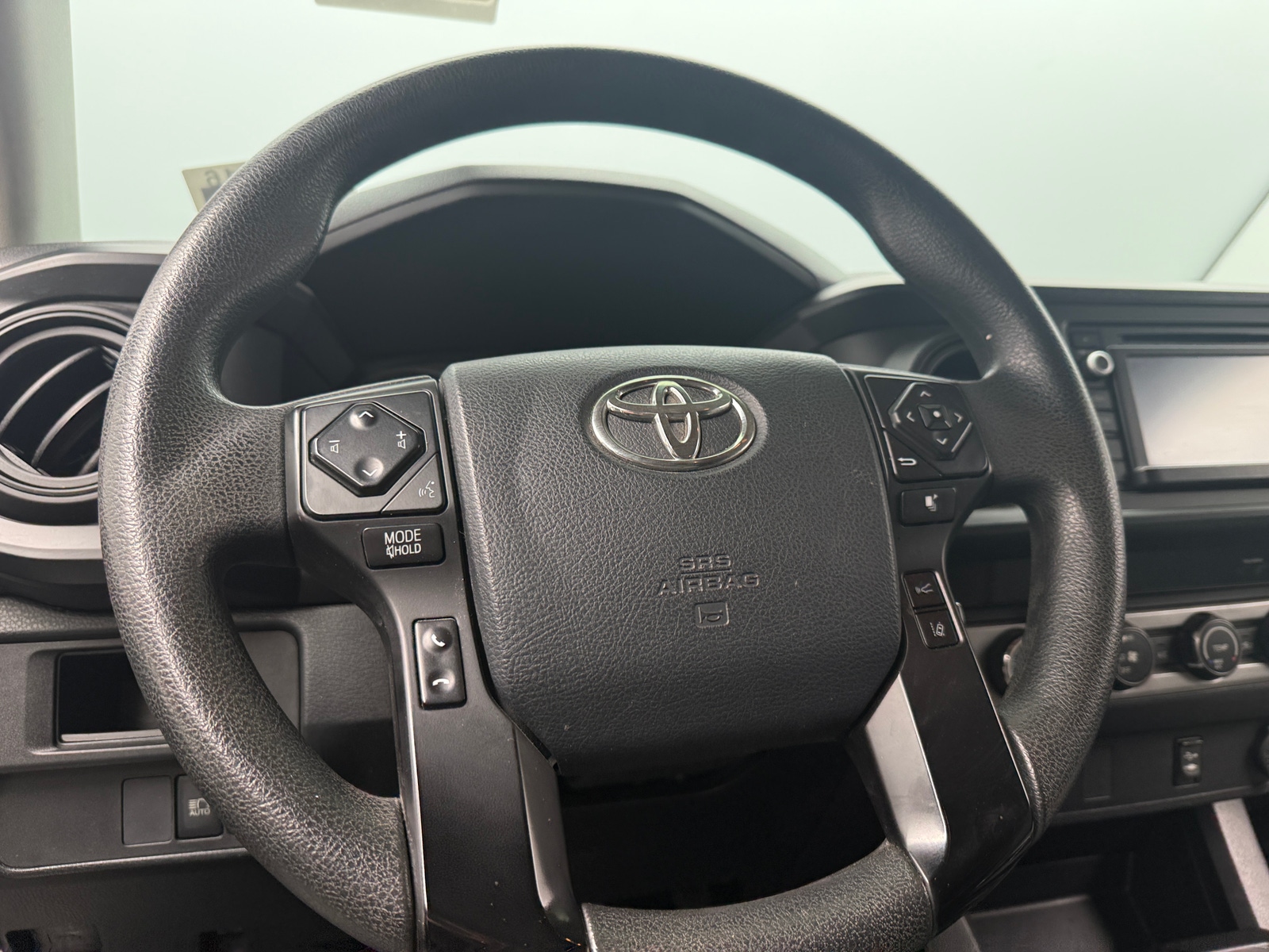 Thumbnail: 2019 Toyota Tacoma - 5