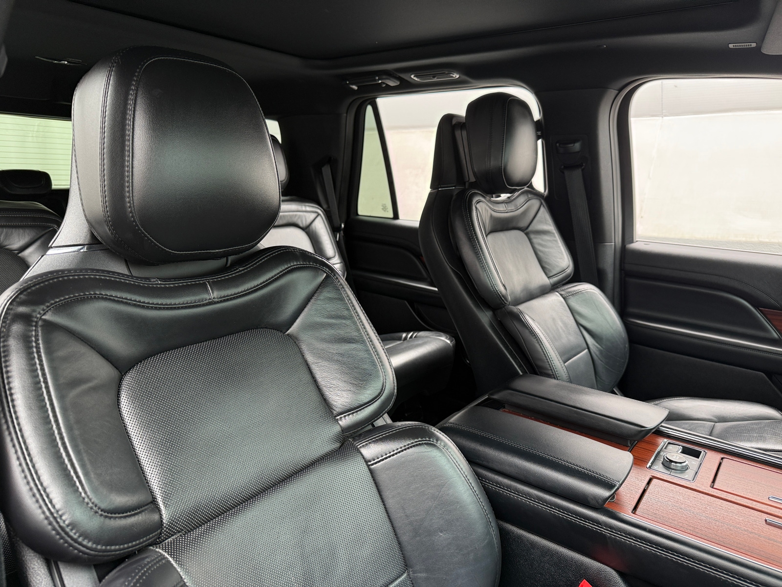 Thumbnail: 2021 Lincoln Navigator - 2