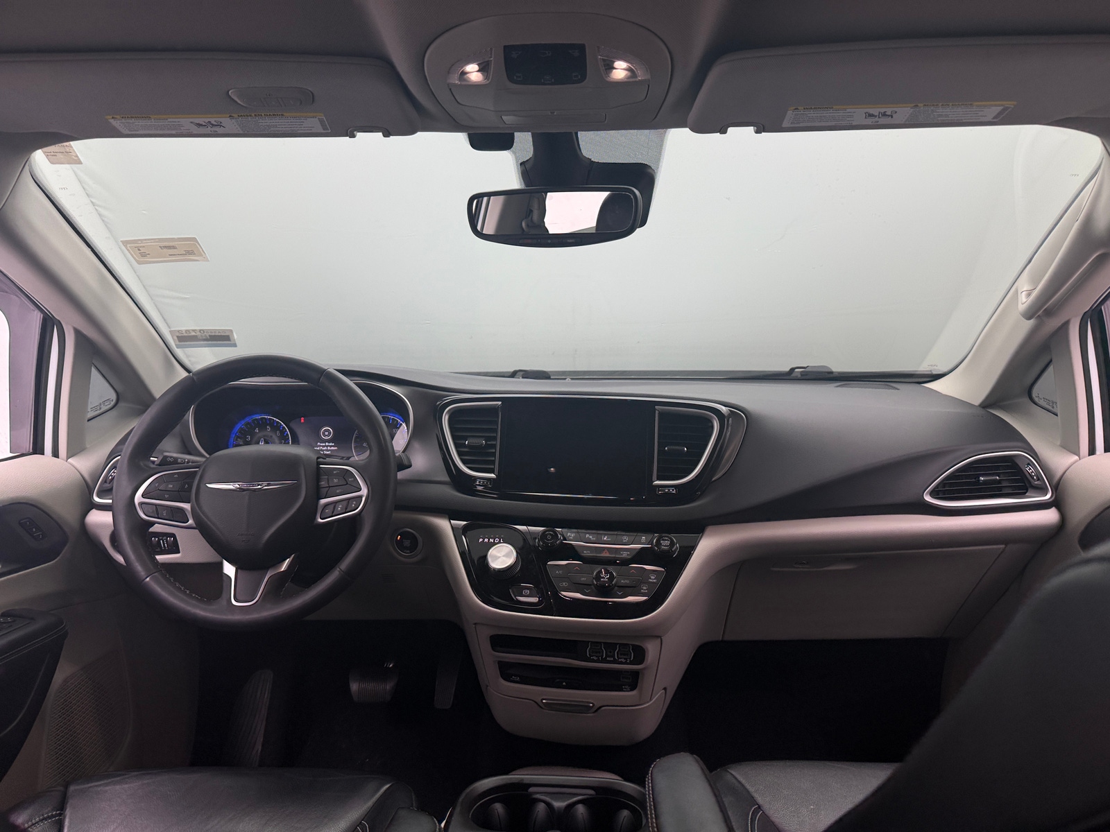 Thumbnail: 2022 Chrysler Pacifica - 2